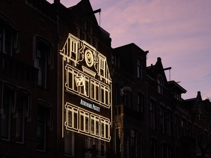 led versiering gevel Audemars Piguet