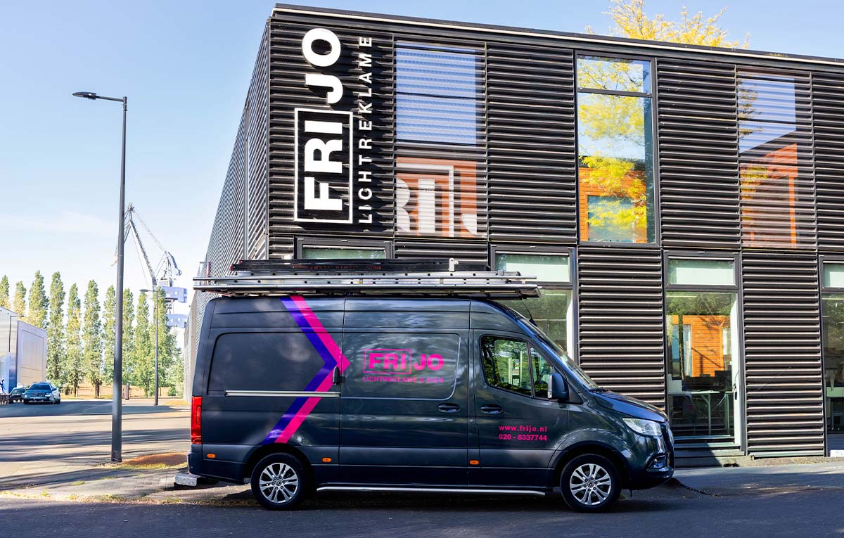 FriJo werkbus kantoor Amsterdam